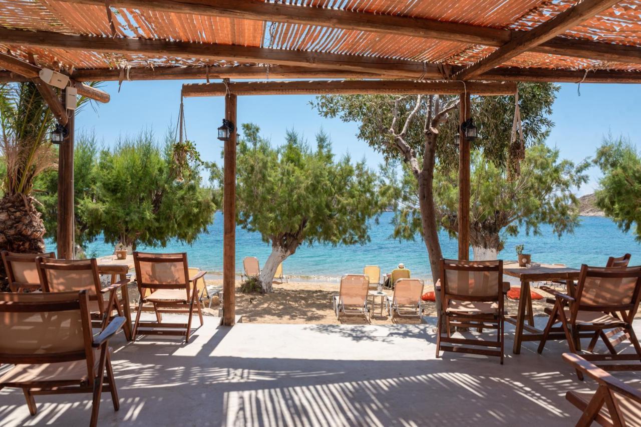 Vassilia On The Beach Serifos Λιβαδάκια Εξωτερικό φωτογραφία