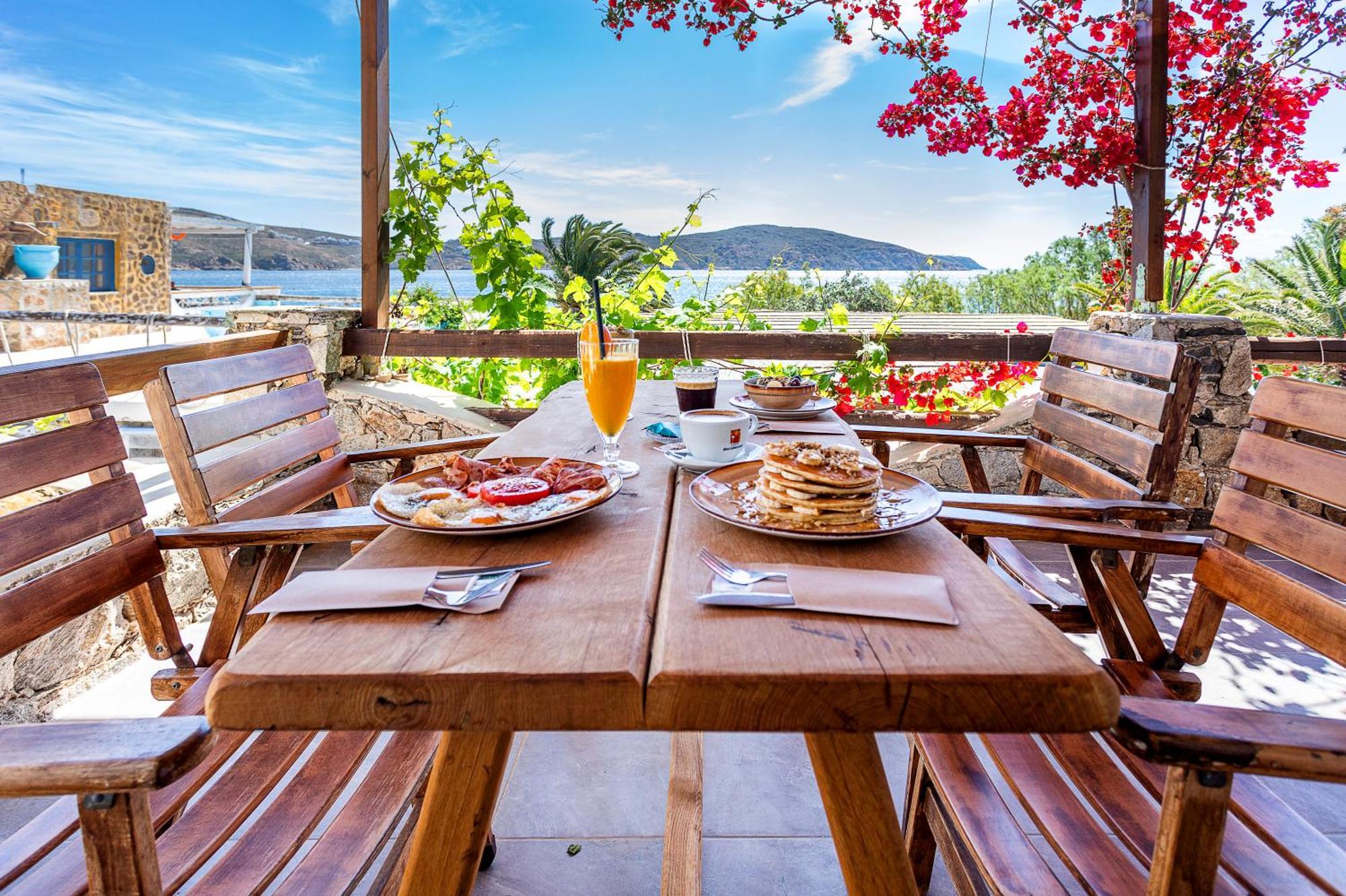 Vassilia On The Beach Serifos Λιβαδάκια Εξωτερικό φωτογραφία