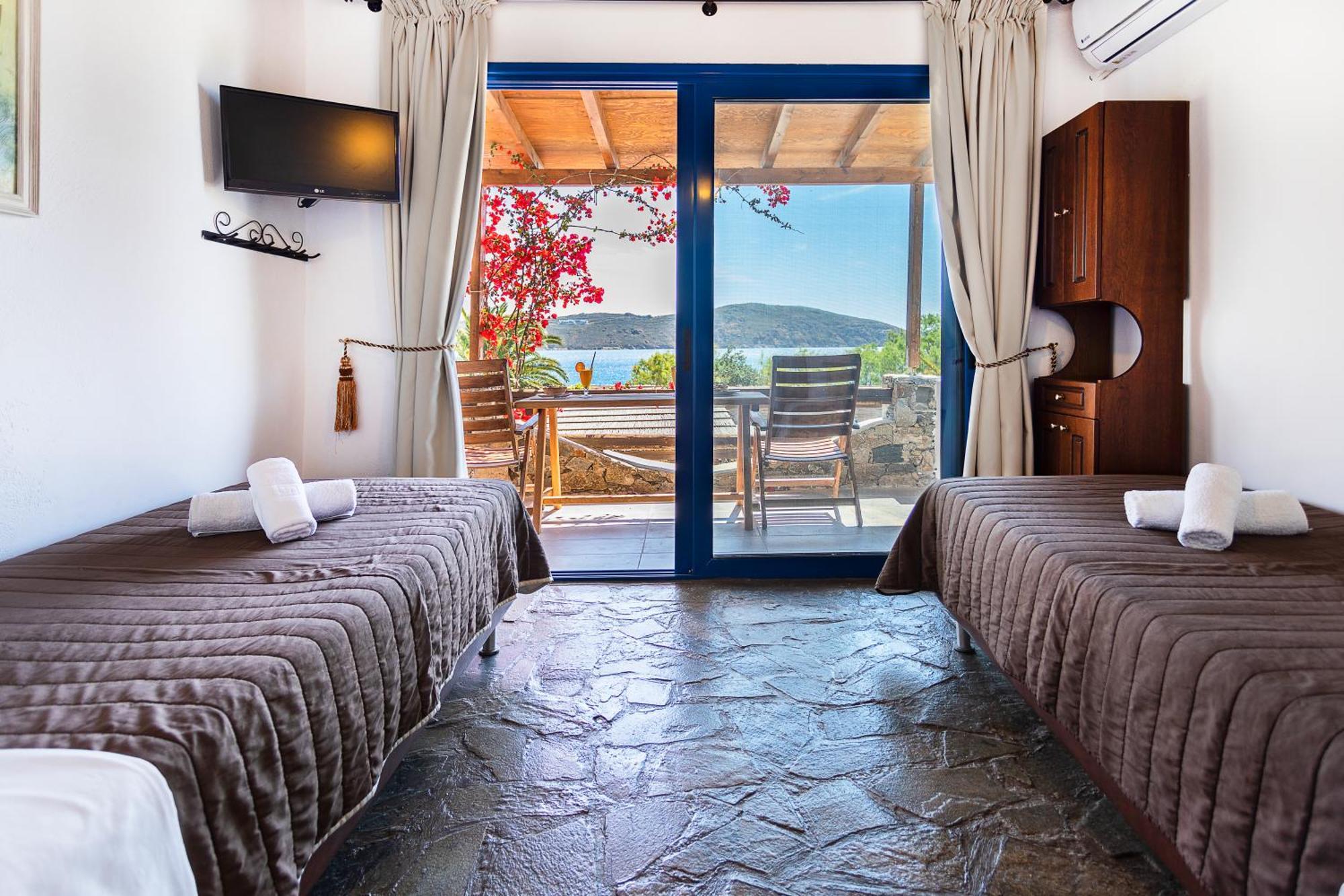 Vassilia On The Beach Serifos Λιβαδάκια Εξωτερικό φωτογραφία
